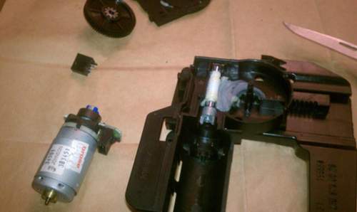 Stellmotor zerlegt