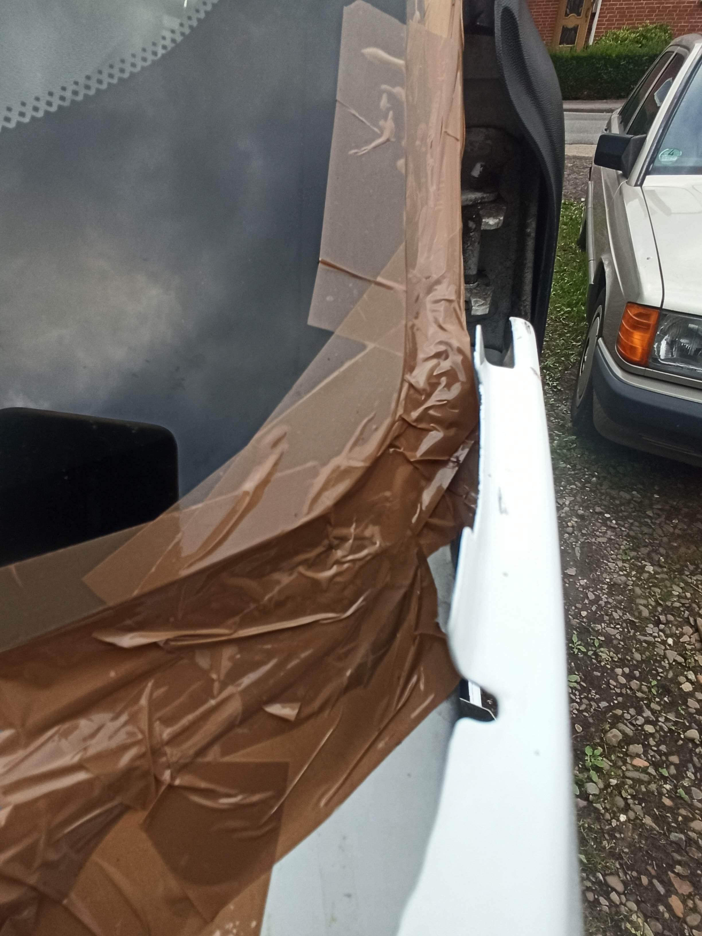 Kotflügel und Regenabweiser ausbauen einbauen Clipse Dichtstoff Laschen Wasser Ford Transit