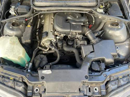 Bild vom Motorraum