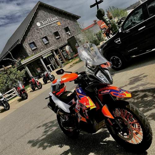 790 ADV, GPR, GIVI, RedBull