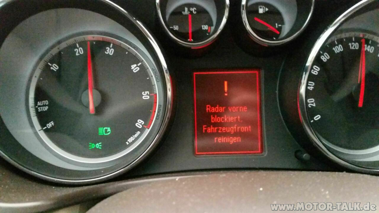 Kühlergrill Chrom oder nicht. Konfigurator seltsam