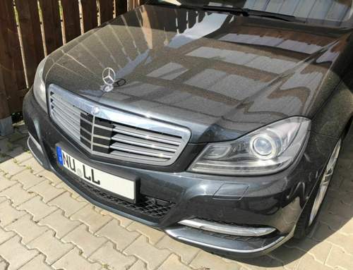 W204-Distronic-Grill