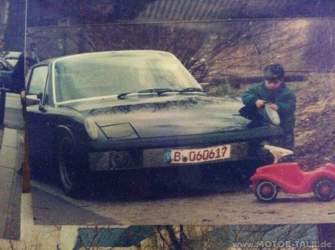 914