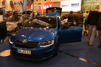 Img-4810