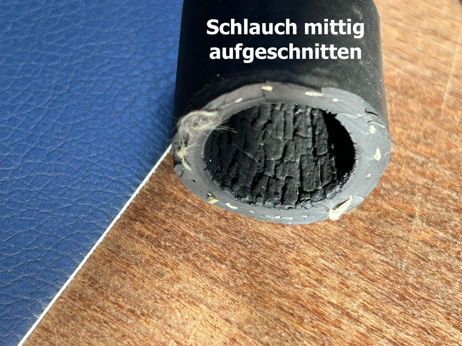 Kühlwasser und Heizungsschläuche