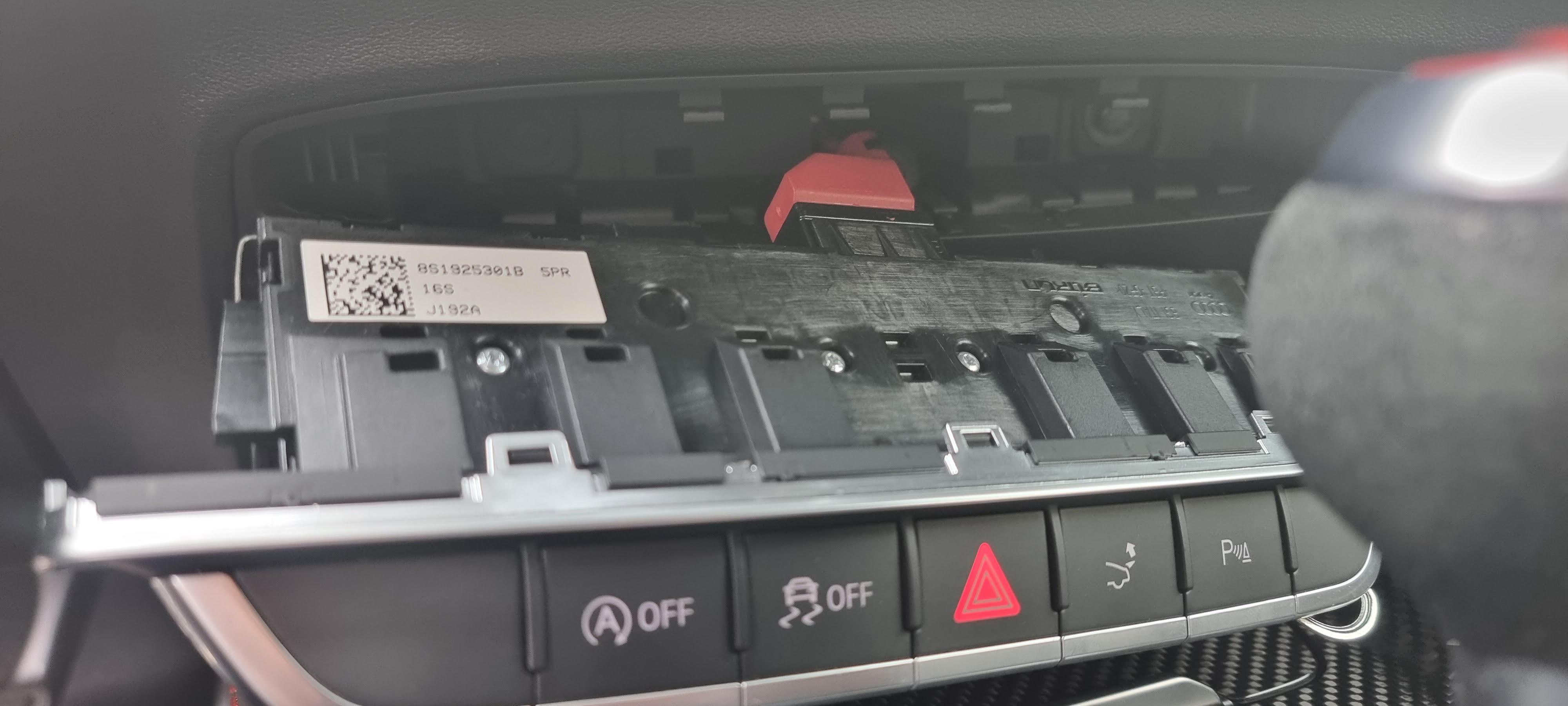Kurioses Verhalten beim TT RS Start – Start-Stopp & Drive Select durcheinander? 30E3 Ursache?