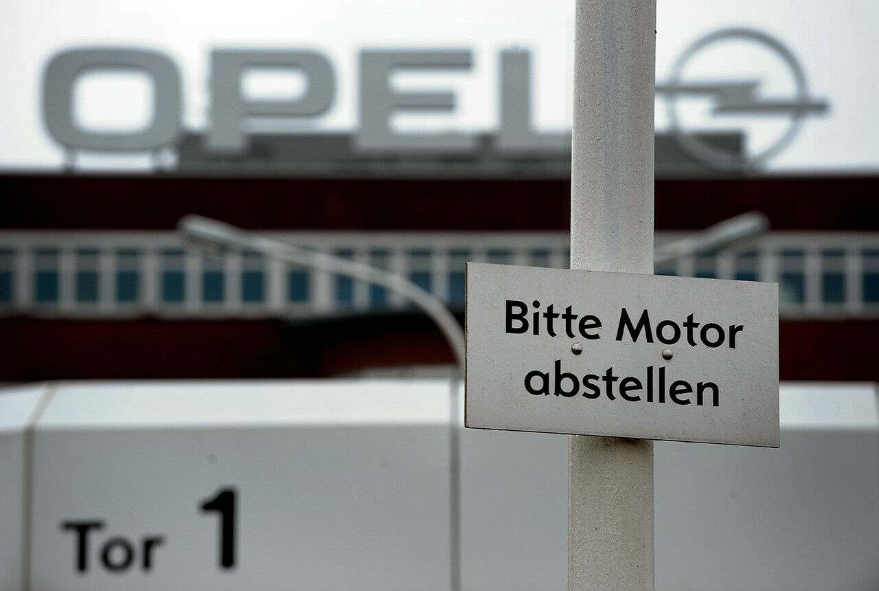 Der Opel-Motor läuft. Doch in den nächsten sechs Monaten mit geringerer Drehzahl: Im Stammwerk Rüsselsheim soll noch in dieser Woche die Kurzarbeit beginnen