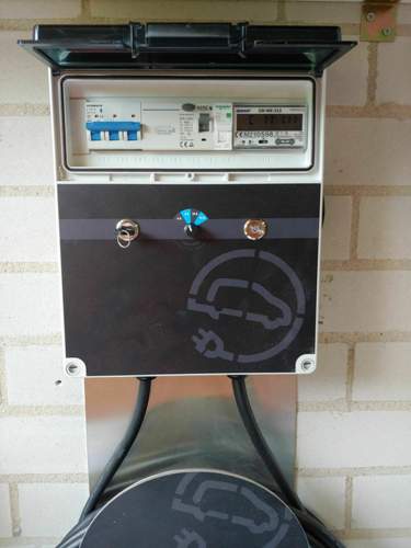 S-i-S Wallbox.jpg