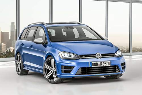 Große Hutzen in der Schürze: Ein Golf R darf aggressiver wirken als ein Golf GTI