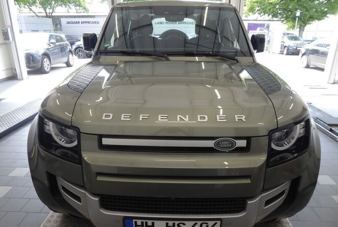 Land Rover Defender L663 110 D250 AWD Test