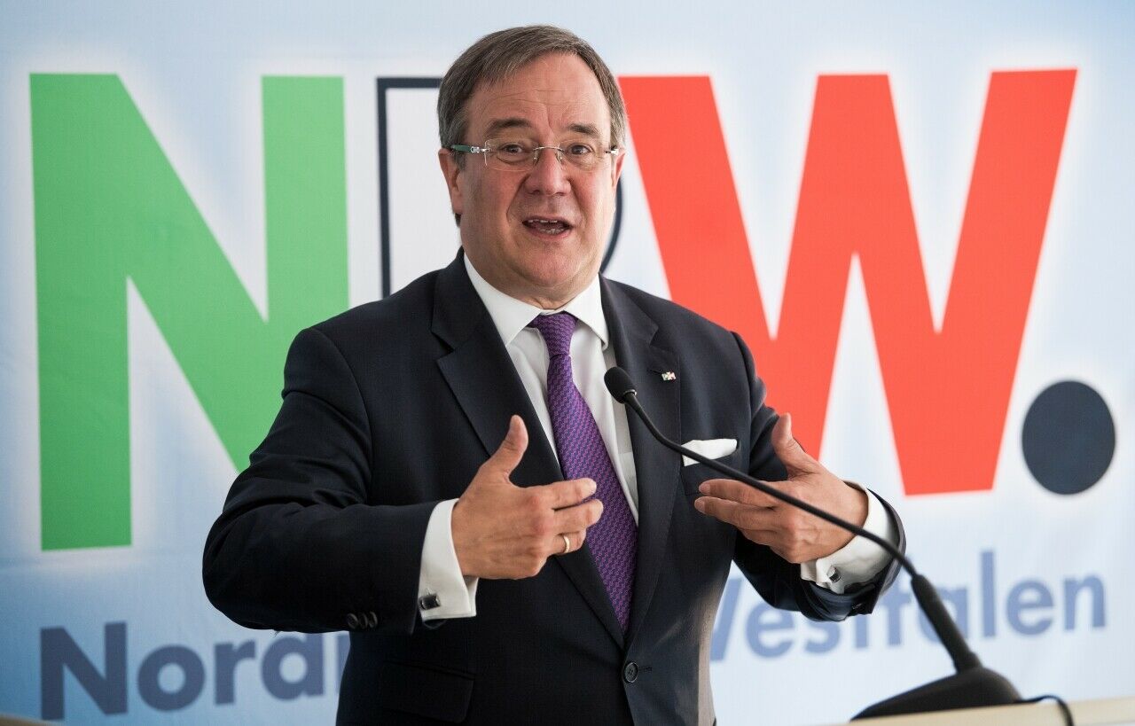 Alle acht Wochen soll das Gremium um Ministerpräsident Armin Laschet tagen