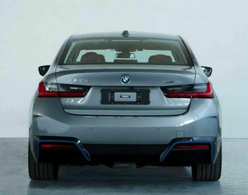 I3