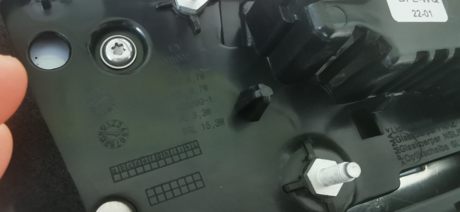 LCI-Rückleuchten mit eingebautem Chip für Plug&Play. Hat die jemand?