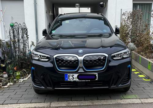 BMW iX3