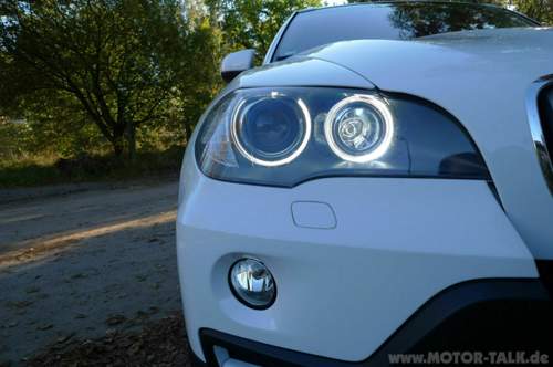 LUX H8 V3 LEDs im hellen