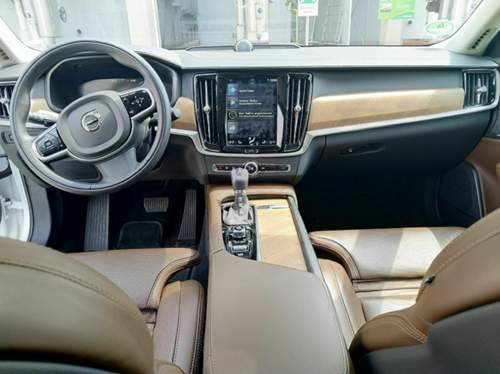 S90