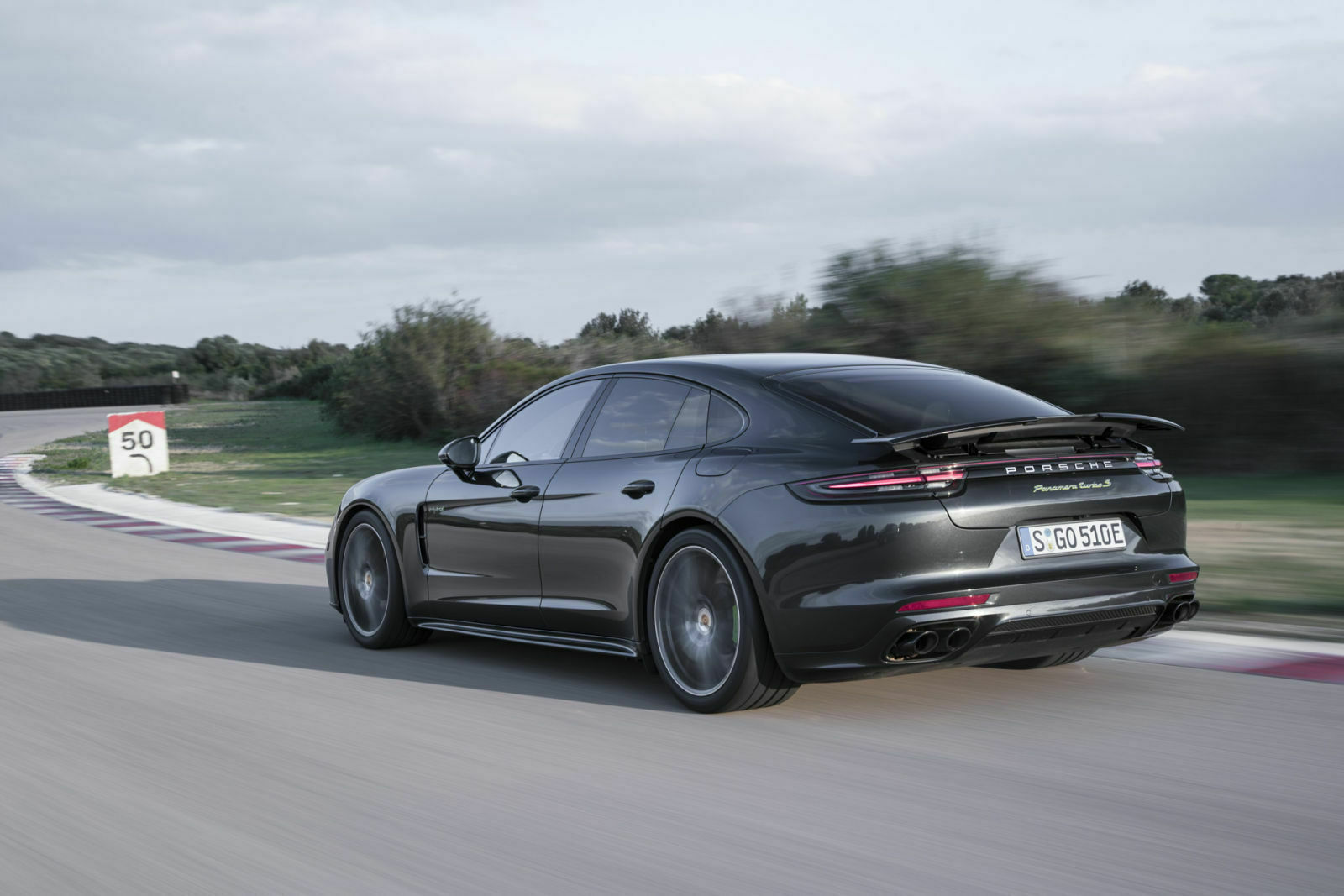 Porsche Panamera Turbo S E-Hybrid