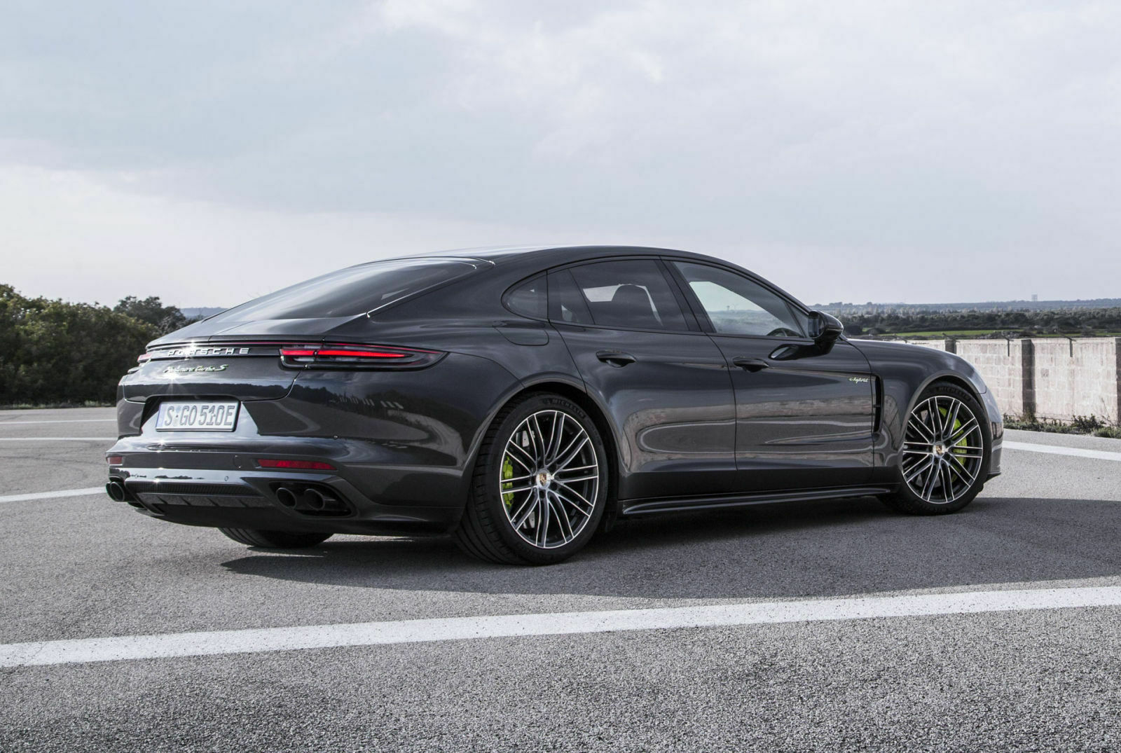 Porsche Panamera Turbo S E-Hybrid