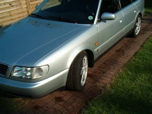 Audi-a6-avant-30v-silber-007-600x600-100kb