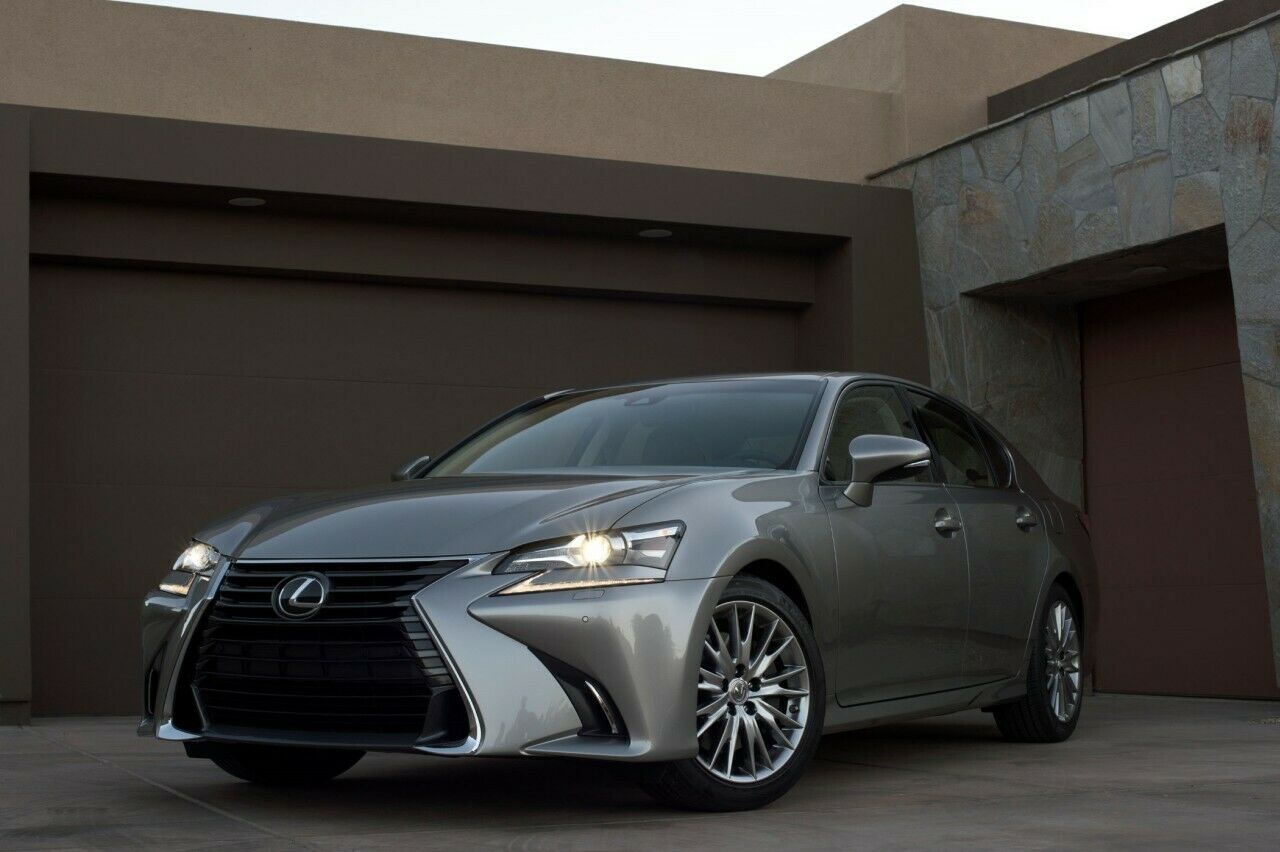 Neue Nase für den Lexus GS. Marktstart in Deutschland: Vermutlich 2016