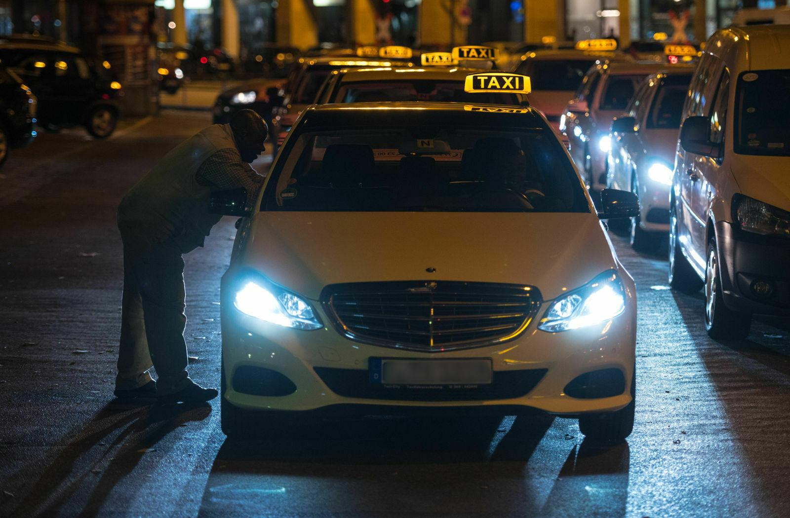 Die bessere Alternative: Taxi fahren. Oder nüchtern bleiben