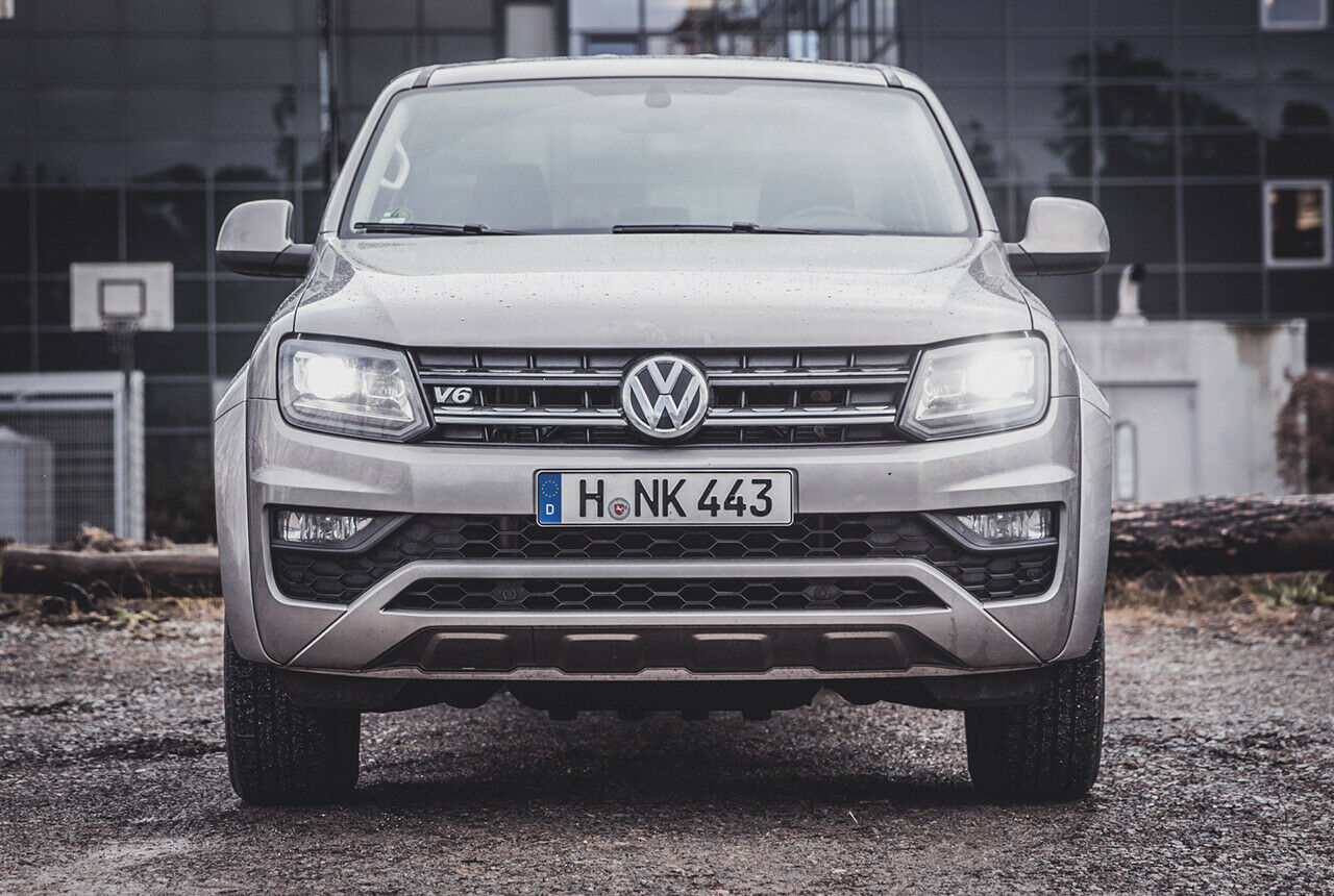 Bi-Xenon-Scheinwerfer mit D8-Lampen, ohne automatische Leuchtweitenregulierung oder Scheinwerferreinigung am Amarok