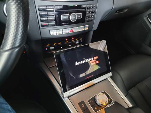 W212 Android Auto