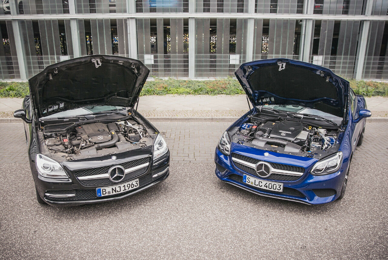 Vor allem Vierzylinder: Links der alte 1,8-Liter-Turbobenziner im SLK. Rechts der neue 2,0-Liter-Vierzylinder im SLC