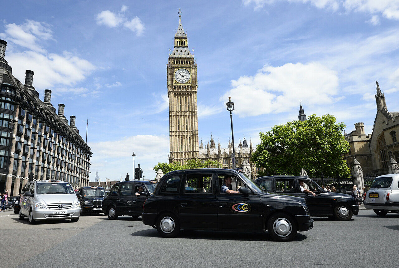 London will im kommenden Jahr einen Versuch starten, Fahrzeuge mit reinem Verbrennungsmotor aus Teilen der Stadt zu verbannen. Dann dürfen dort nur noch reine Elektro- und Plug-In-Fahrzeuge fahren