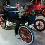 Duryea-four-wheeler-gasoline-surrey-1903