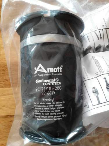 Arnott in Tüte verschweißt