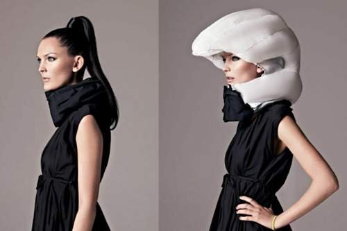 Nicht schön, aber wirksam: Der Airbag für Radfahrer sieht aus wie eine Trockenhaube beim Friseur.