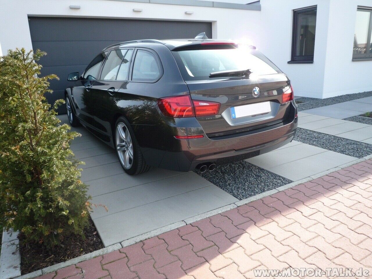 M Paket Diffusor schwarz lackieren?