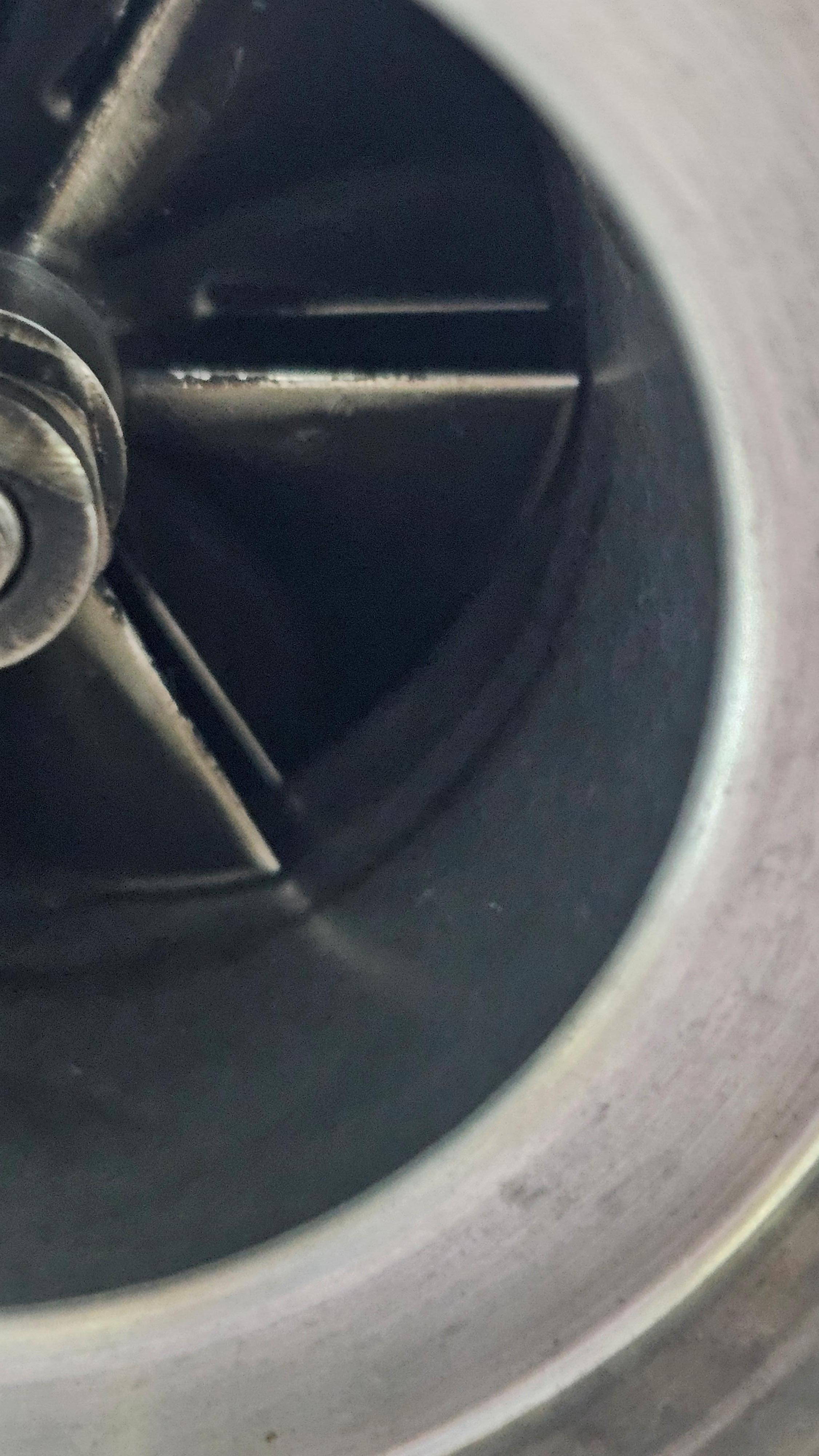 M47 Turbolader - Rotorblatt sieht beschädigt aus