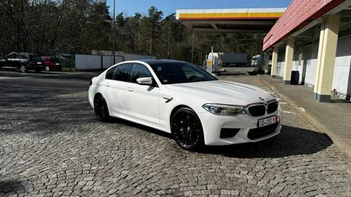 M5 F90