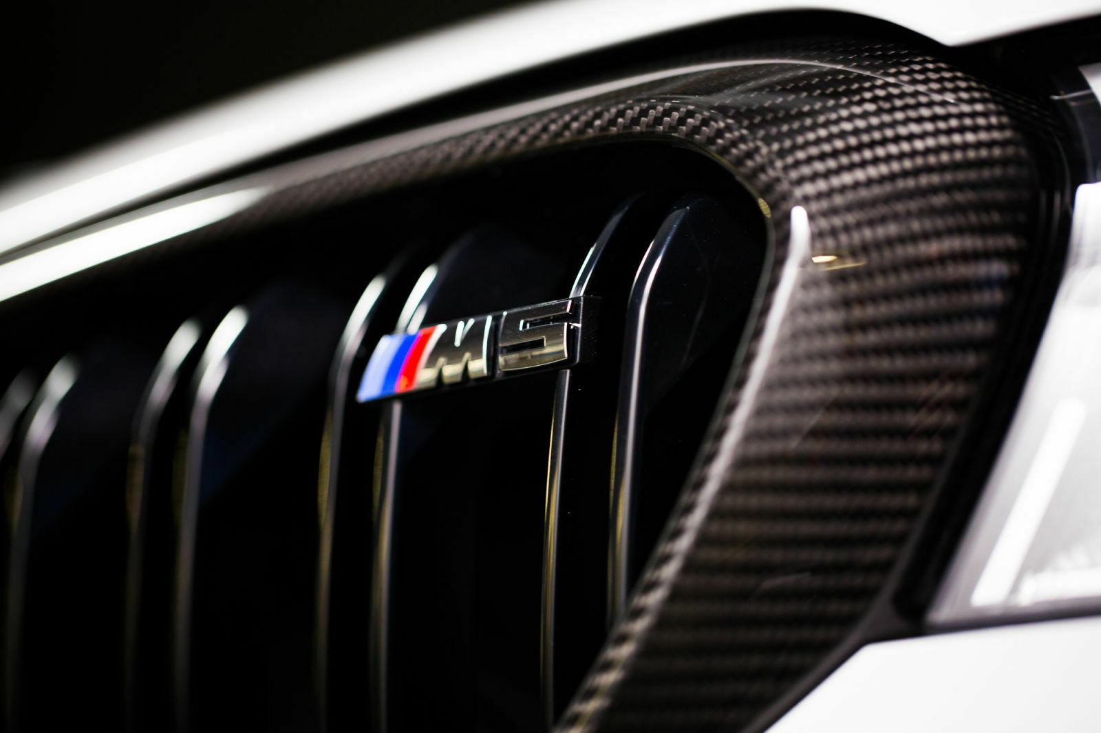 M5 F90