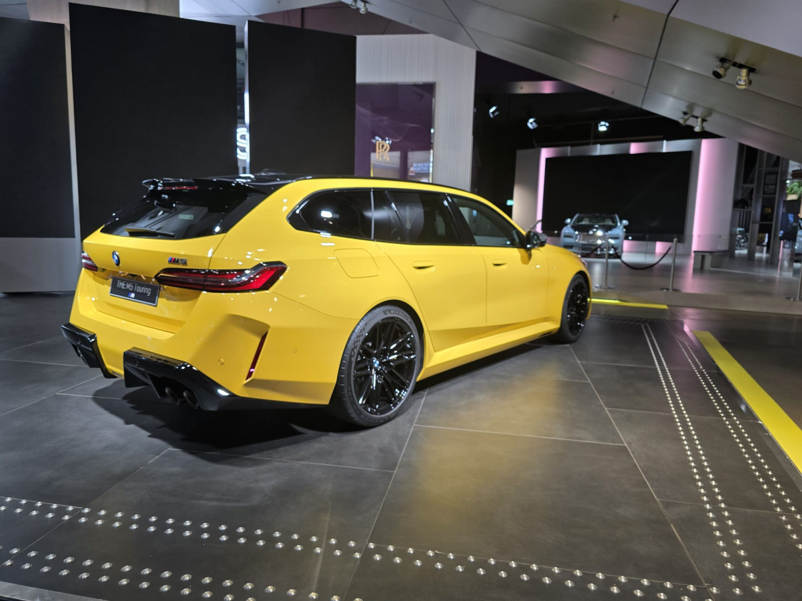 M5 Touring