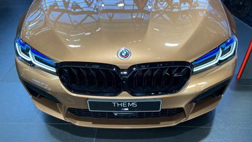 BMW M5 Competition F90 LCI in Zanzibar