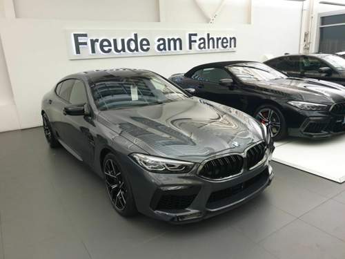 Bmw-m8
