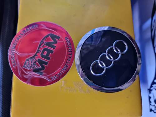 Inkl. MAM Deckel & 4B0601170A (oben)