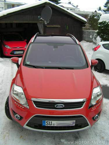 Marsroter Kuga mit colorado rotem Fiesta