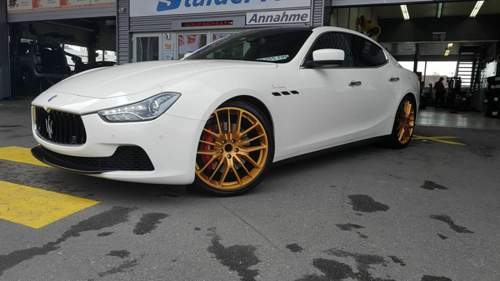 Maserati-ghibli-goldmatt-whells