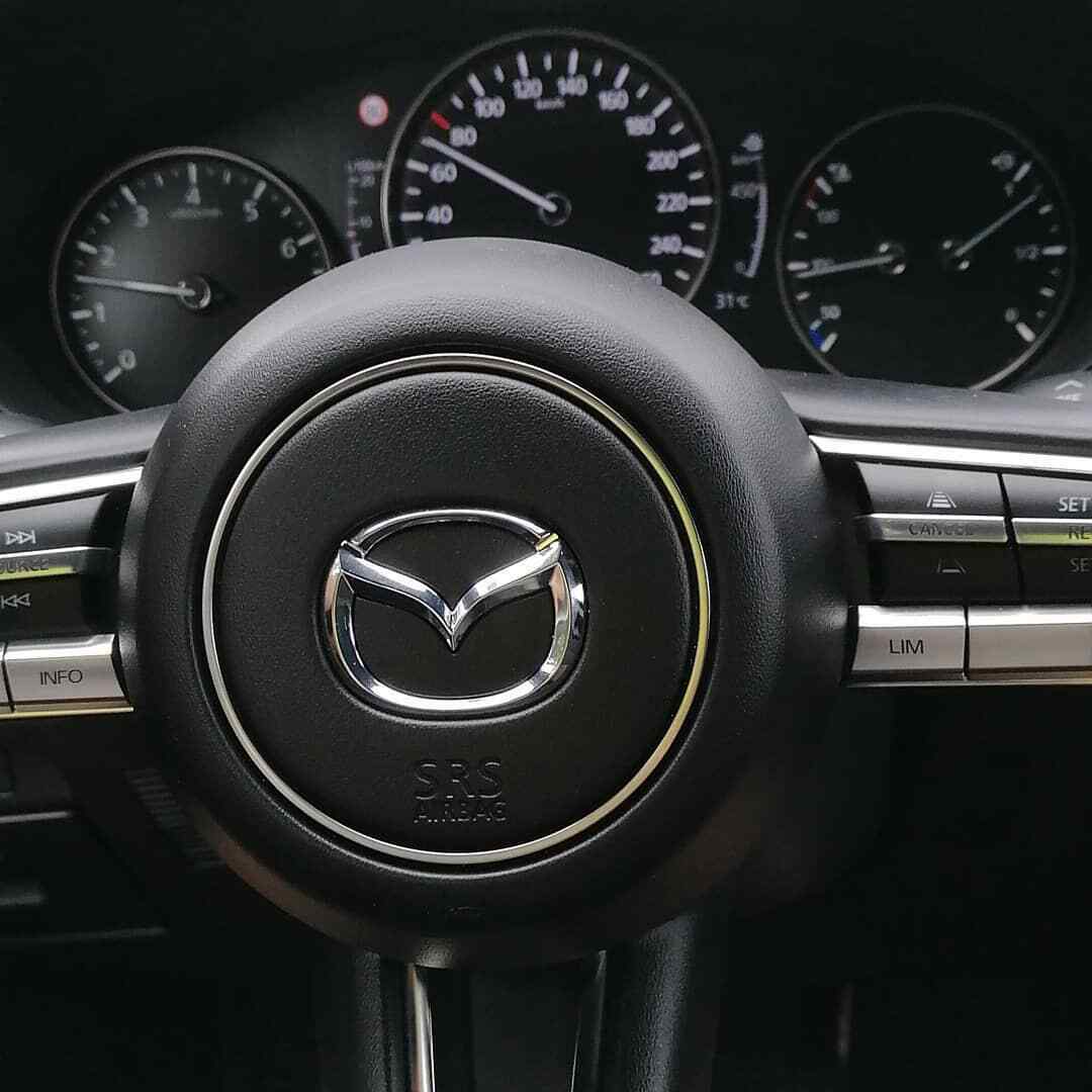 Mazda 3 4 (BP) 2.0 Skyactiv-G M Test