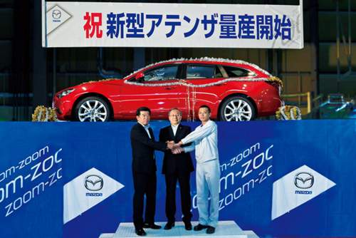 Mazda6 Kombi beim Produktionsstart