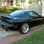 Auch in schwarz schick der RX-7 FD