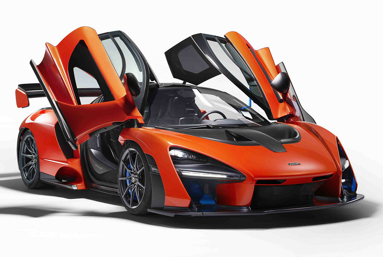 Die Türen des McLaren Senna öffnen typisch nach vorne und nach oben