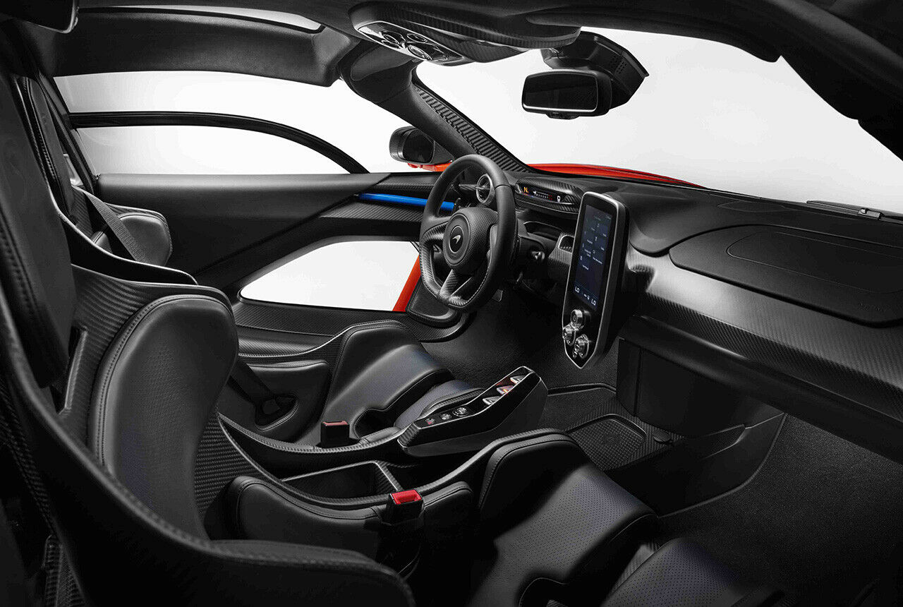 McLaren Senna Innenraum: Viel Carbon und wenig Verkleidung