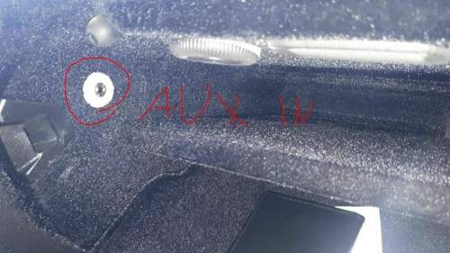 Aux