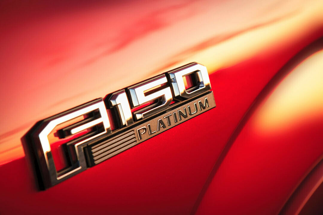 Neues Logo für den Traditions-Truck: Ab sofort entfällt der Bindestrich. In Texten wird er beibehalten