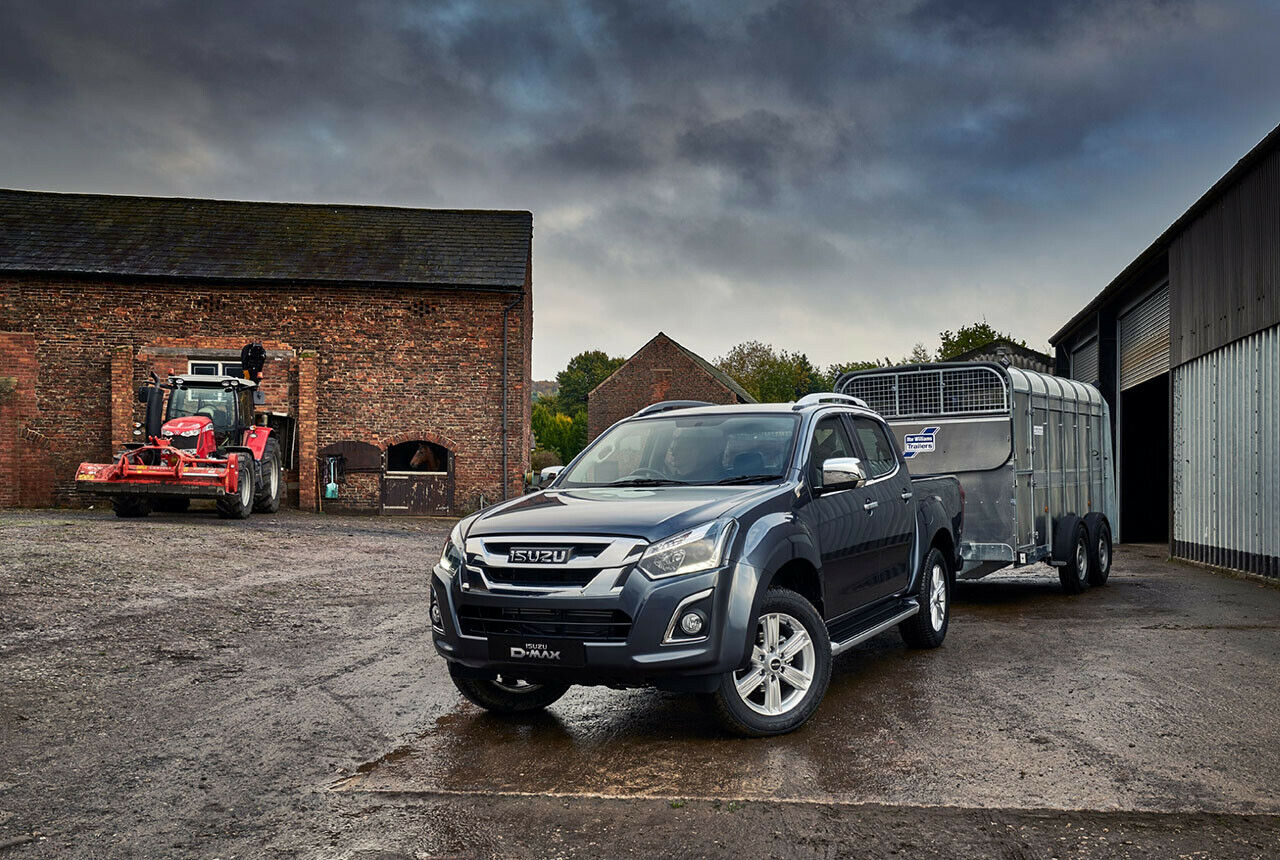 Isuzu D-Max Facelift 2017: Der Pickup kann jetzt bis zu 3,5 Tonnen ziehen, allerdings nur mit Allradantrieb